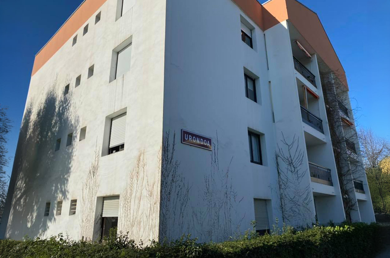 Entreprise de peinture 64, Entreprise de peinture Landes, ITE 64, ITE Landes, Peinture intérieur 64, Peinture intérieur Landes, Ravalement de façade 64, Ravalement de façade Landes, Revetement de sol 64, Revetement de sol Landes, Revetement mural 64, Revetement mural Landes